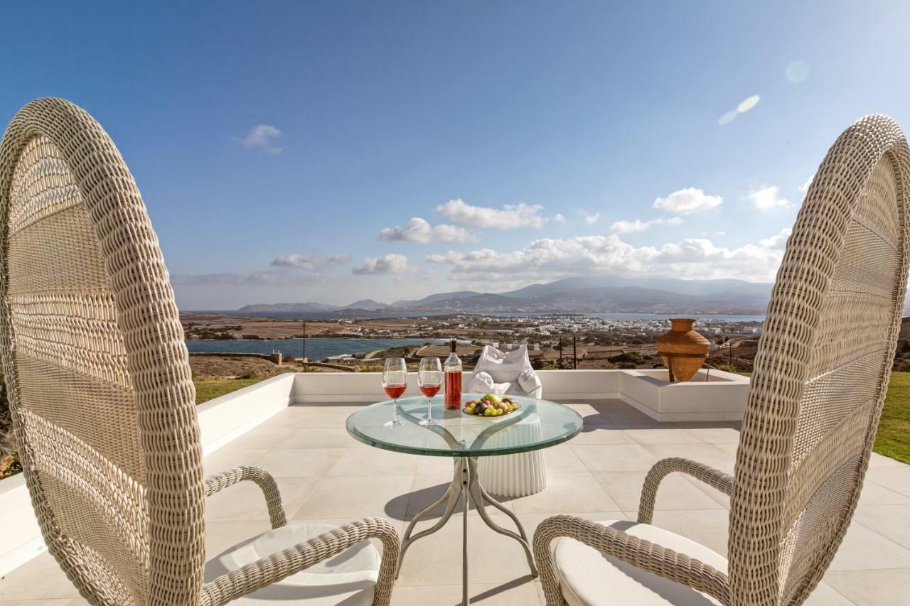 Вілла On The Rocks Antiparos Екстер'єр фото